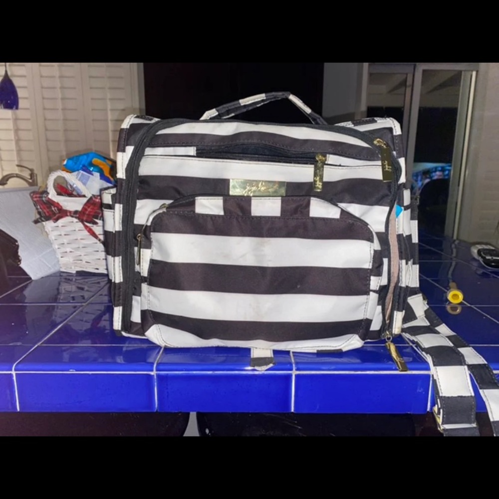 Juju-Be Convertible Diaper Bag